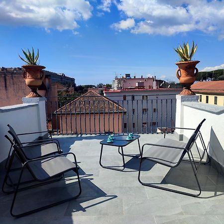 Terrazza Reale - Suite 2 Казерта Экстерьер фото
