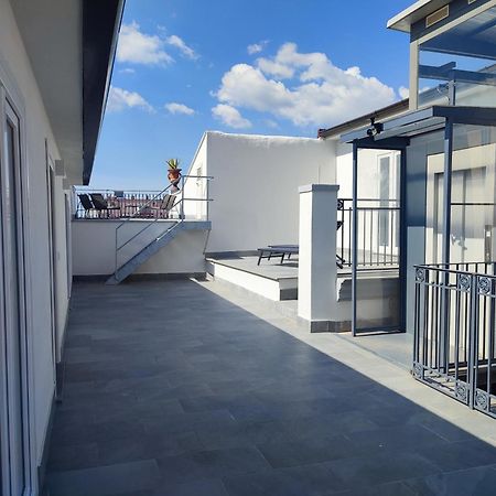 Terrazza Reale - Suite 2 Казерта Экстерьер фото